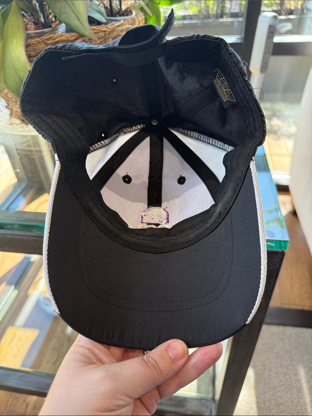 Taco Bell Black & White Logo Baseball Cap - Picture 2 of 3